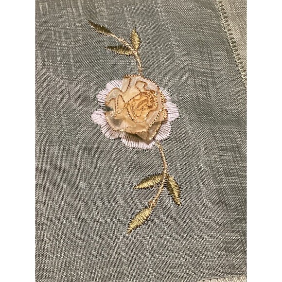 Sheer Light Green Table Runner & Matching Mat Floral Embroidered 3D Carnations - Picture 14 of 16
